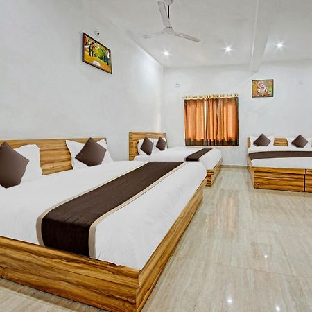 Hotel Kailasha Uttarkāshi Buitenkant foto